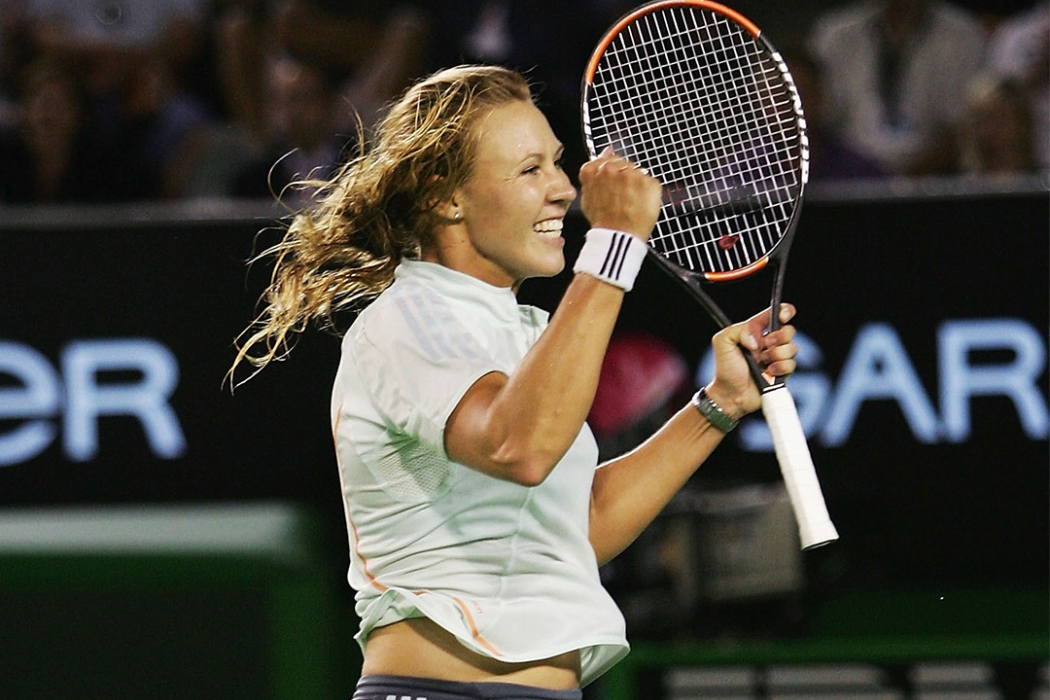 Alicia Molik celebrates her fourth-round win over Venus Williams at Australian Open 2005