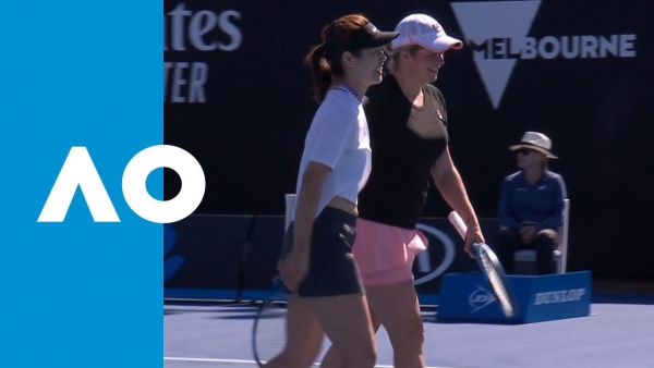 Davenport/Stubbs v Clijsters/Li R3